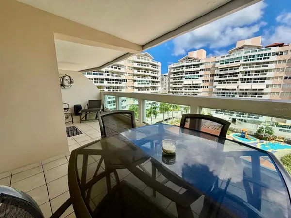 1020 DIAZ WAY ST #720, Carolina, PR 00979
