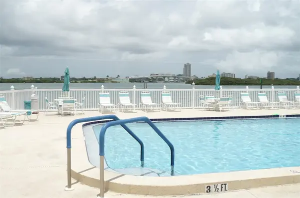 895 S GULFVIEW BLVD #303, Clearwater Beach, FL 33767