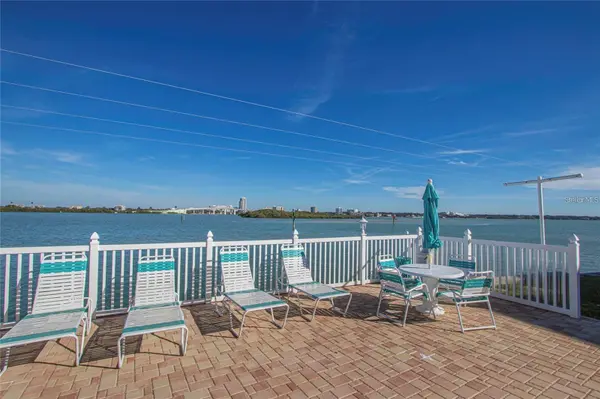 895 S GULFVIEW BLVD #303, Clearwater Beach, FL 33767