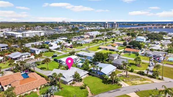 333 DESOTO DR, New Smyrna Beach, FL 32169