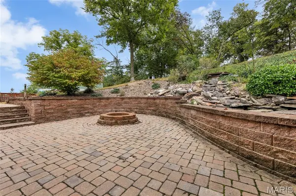 130 Justus LN, Old Monroe, MO 63369