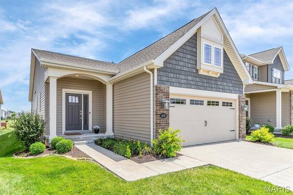 405 Copperfield CT, St Charles, MO 63301