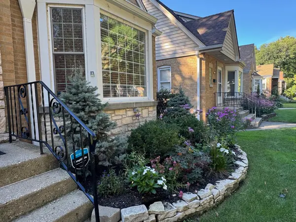 216 Richmond ST, Evanston, IL 60202