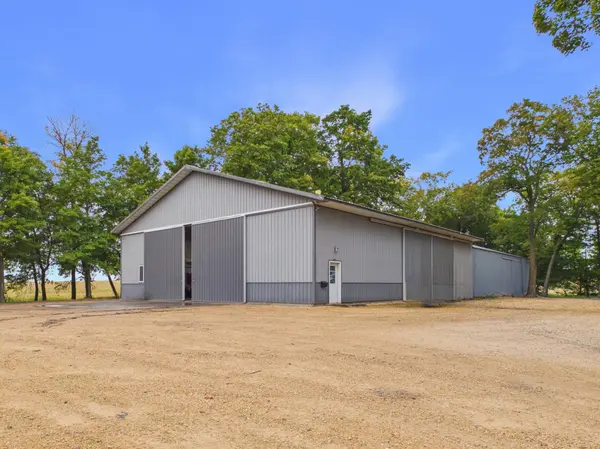 20132 State Highway 99, Le Center, MN 56057