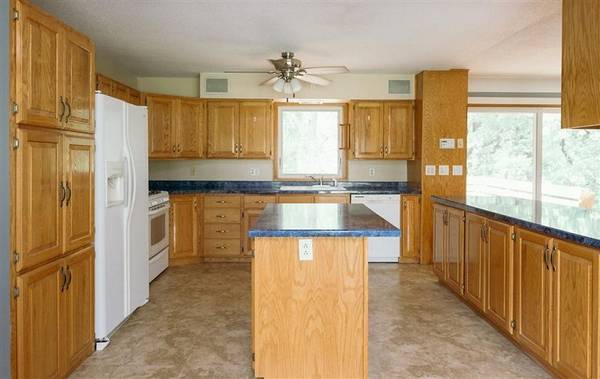5173 Shadowwood DR NE, Sauk Rapids, MN 56379