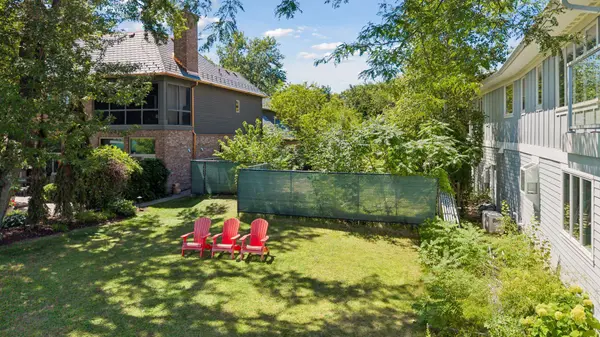 2809 Mckenzie Point RD, Minnetonka, MN 55391