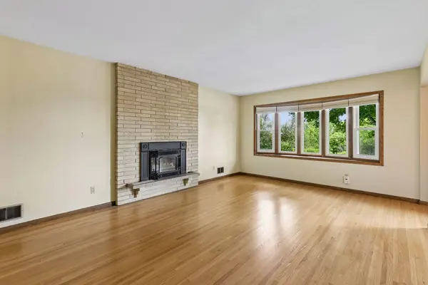5000 Normandale Hglds DR, Bloomington, MN 55437