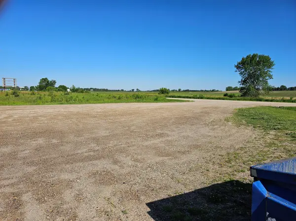 4493 Highway 12 E, Willmar, MN 56201