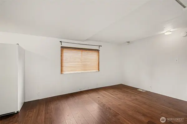 10515 Woodinville DR #3, Bothell, WA 98011
