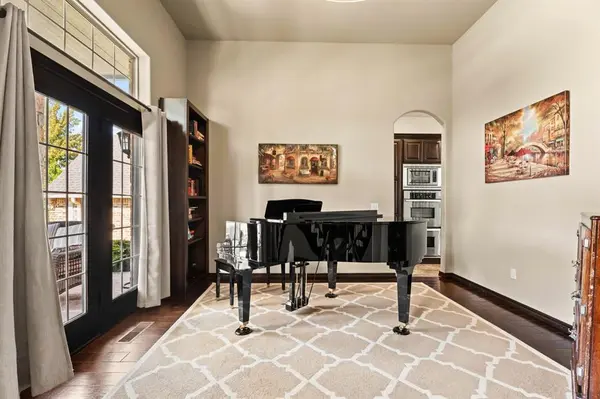 19540 Talavera LN, Edmond, OK 73012
