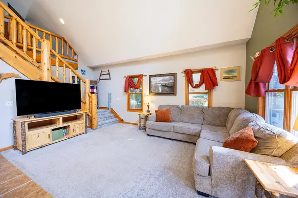 12445 BEDROCK LN, Suring, WI 54174