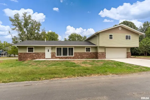 1016 S 13TH ST, Herrin, IL 62948
