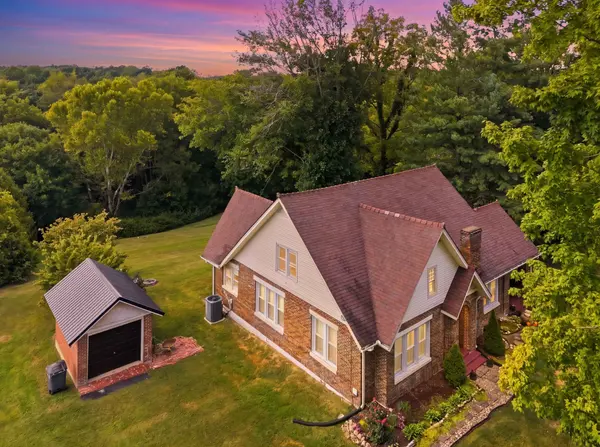 507 Lafayette Rd, Red Boiling Springs, TN 37150