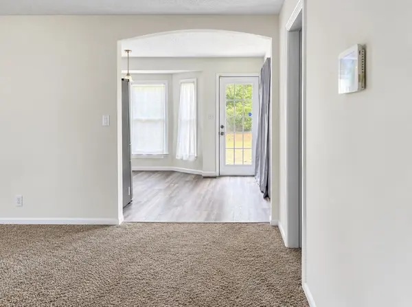 3446 Arvin Dr, Clarksville, TN 37042