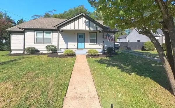 304 1st Ave, Murfreesboro, TN 37130