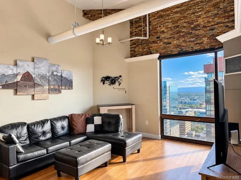1625 Larimer #3202, Denver, CO 80202