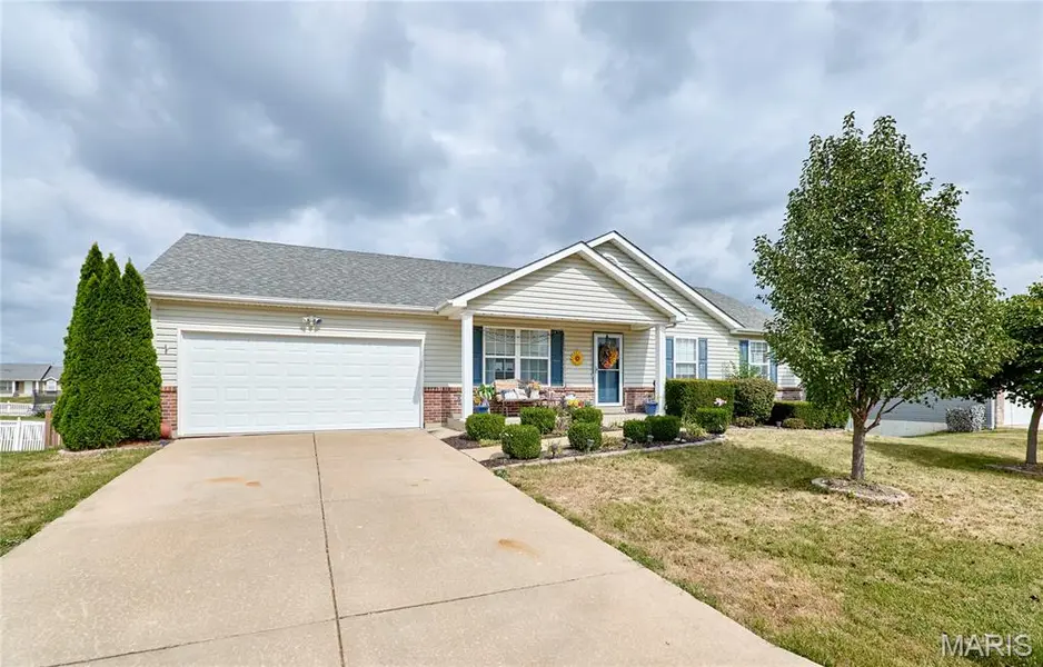 511 Glen Eagle DR, Troy, MO 63379