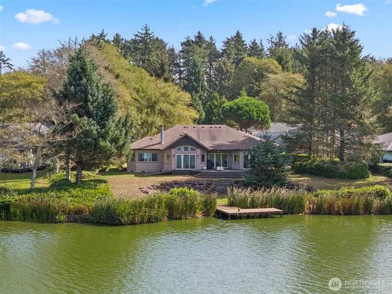 748 Kingfisher CT SE, Ocean Shores, WA 98569