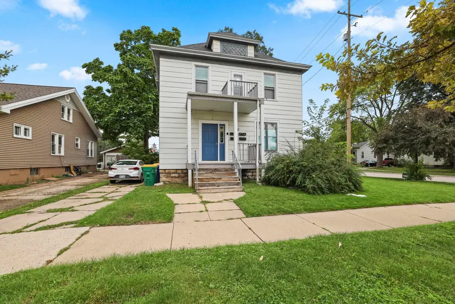 200 S MAPLE AVE, Green Bay, WI 54303
