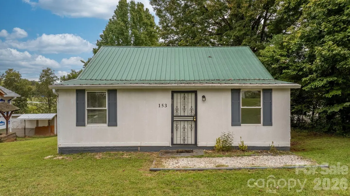 153 Autumn LN, Spindale, NC 28160