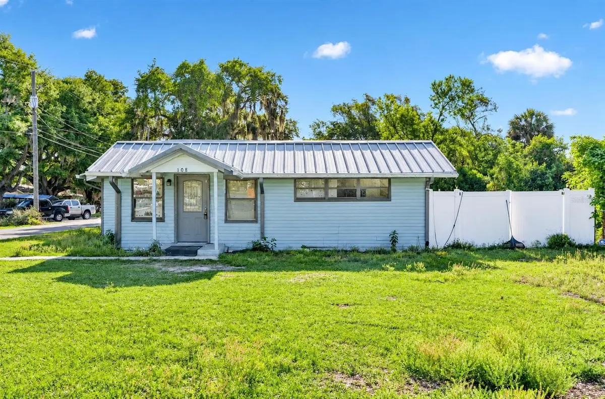 108 EARL AVE, Auburndale, FL 33823