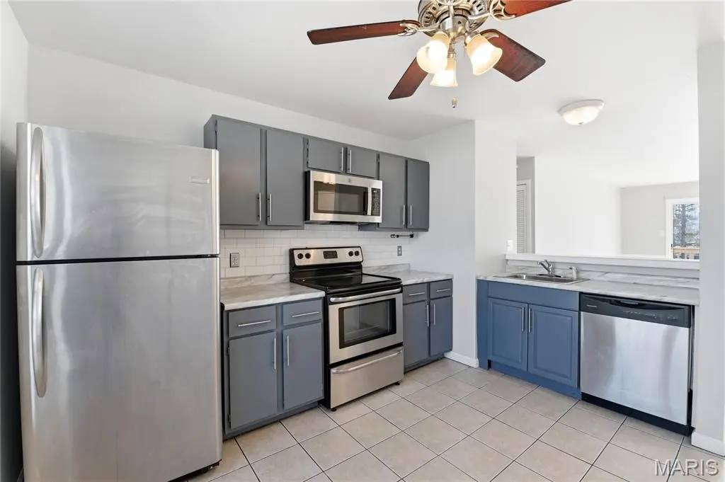 4112 Gulf SHR, Florissant, MO 63034