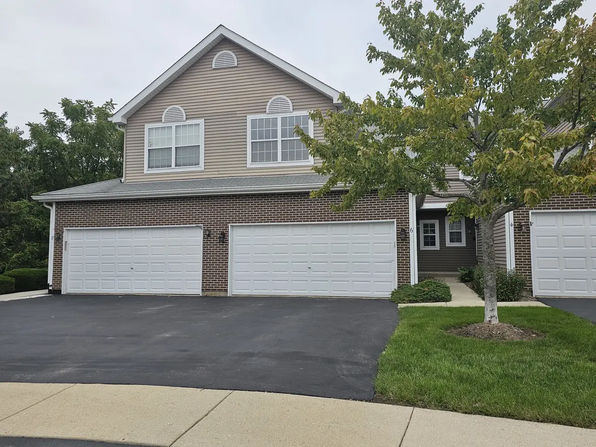6 Grandview CT, Algonquin, IL 60102