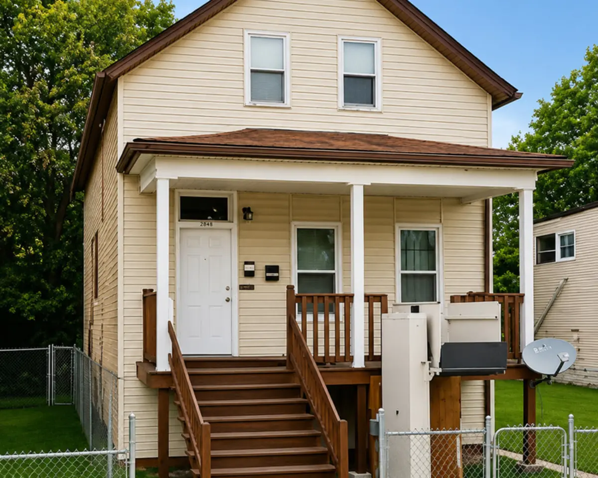 2848 E 79th ST, Chicago, IL 60649