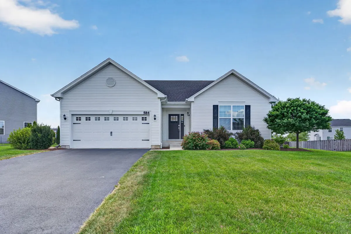 584 Manchester LN, Yorkville, IL 60560