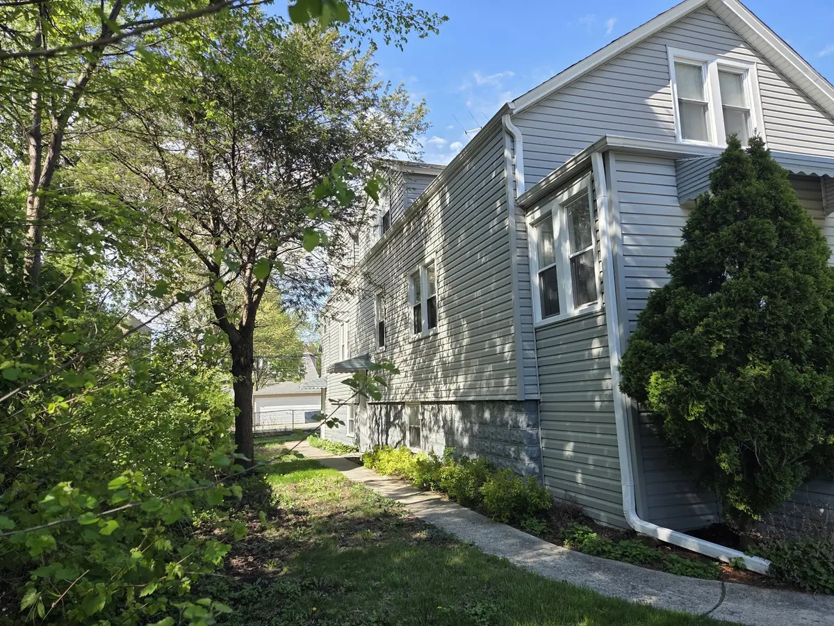 5484 W Gettysburg ST, Chicago, IL 60630