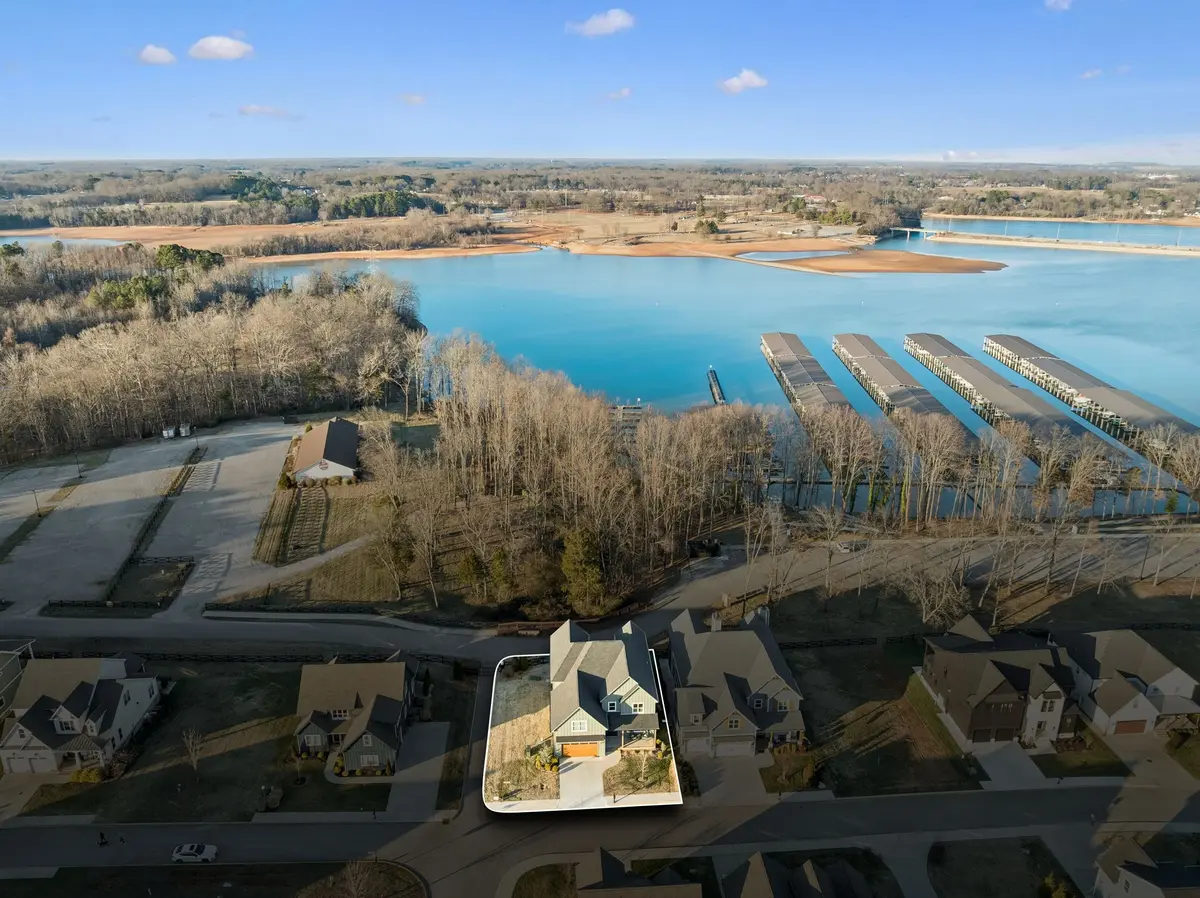 11 Hammock Dr, Winchester, TN 37398