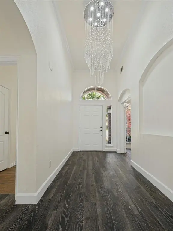 607 Biscayne Drive, Mansfield, TX 76063
