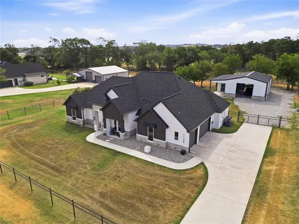 1135 Paradise Parkway, Poolville, TX 76487
