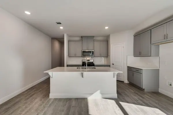 601 Amenduni Lane, Anna, TX 75409