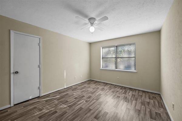 505 N Morris Street #5, Terrell, TX 75160