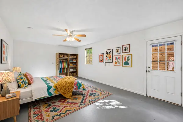 1710 E 16th ST #B, Austin, TX 78702