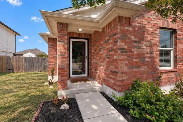 324 Almquist ST, Hutto, TX 78634