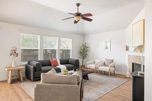 717 Windsor Castle DR, Pflugerville, TX 78660