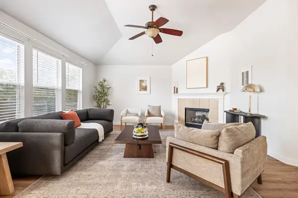 717 Windsor Castle DR, Pflugerville, TX 78660