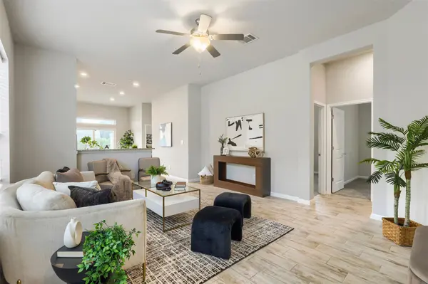 2800 Joe Dimaggio BLVD #21, Round Rock, TX 78665