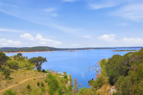 713 Cindy DR, Canyon Lake, TX 78133