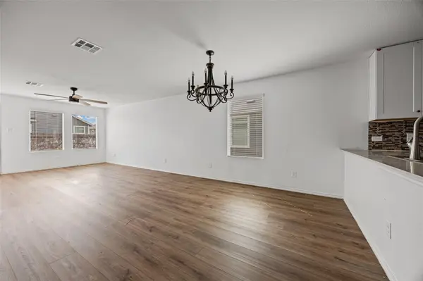 216 Hellcats WAY, Jarrell, TX 76537
