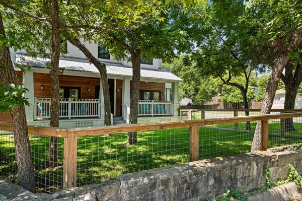 2413 Sharon LN, Austin, TX 78703