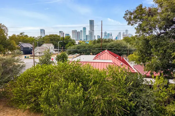 1906 E 2nd ST, Austin, TX 78702