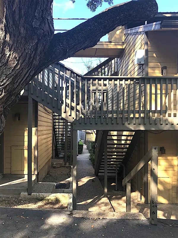 1000 W 26th ST #212, Austin, TX 78705