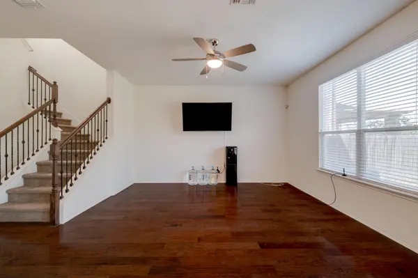 1404 Verdana DR, Austin, TX 78753