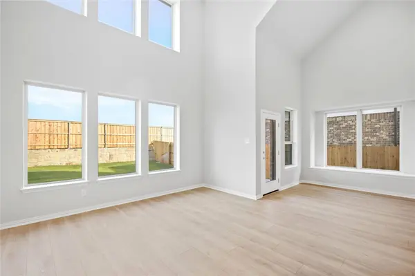 409 Grey Leaf RD, Buda, TX 78610