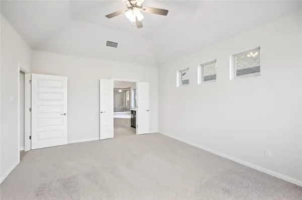 409 Grey Leaf RD, Buda, TX 78610
