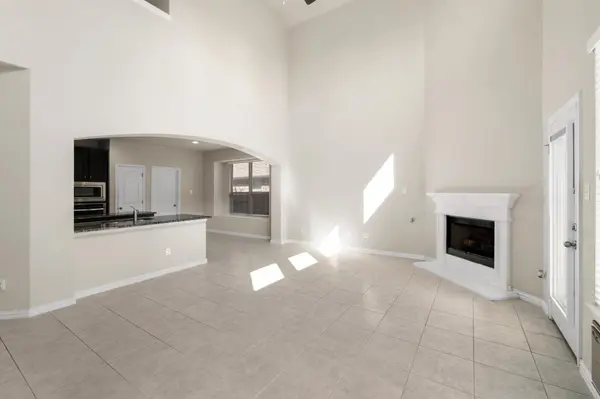 785 Vista Garden DR, Buda, TX 78610