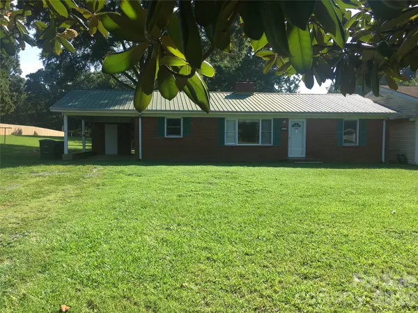 3705 Avondale LN, Monroe, NC 28110